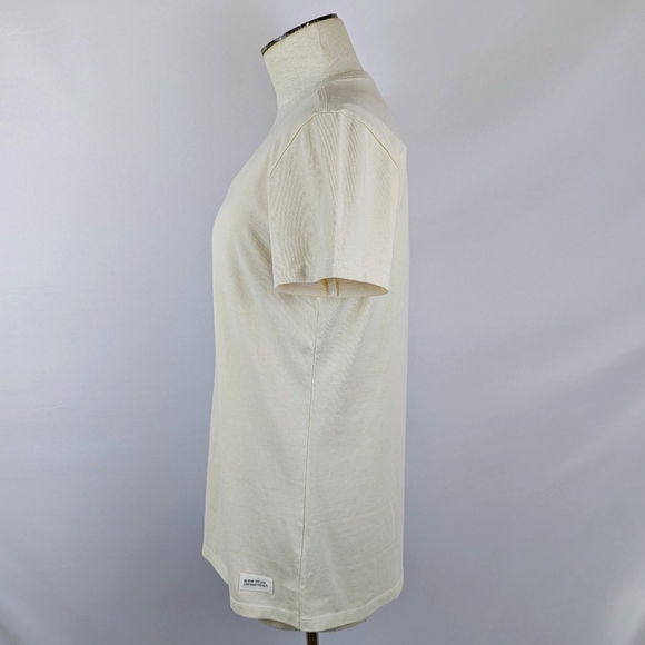 Life Is Good Quirky Clover Rainbow Crusher Tee V-Neck Putty White M NWT - Picture 9 of 10